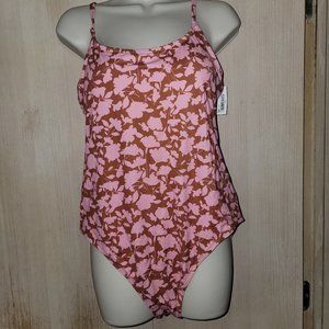 Amazon Essentials Women's Thin Strap one-Piece Swimsuit